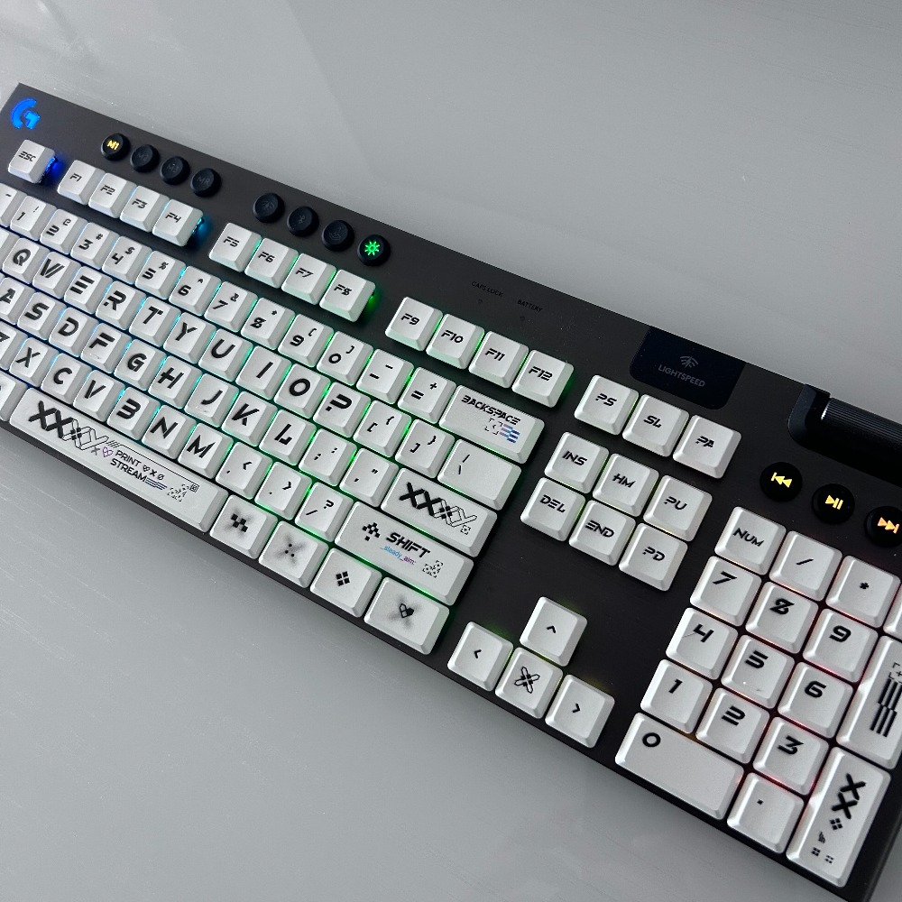 Compatível com teclas PBT Logi - Gaming Keyboard Non Mechanical avaliação e preço